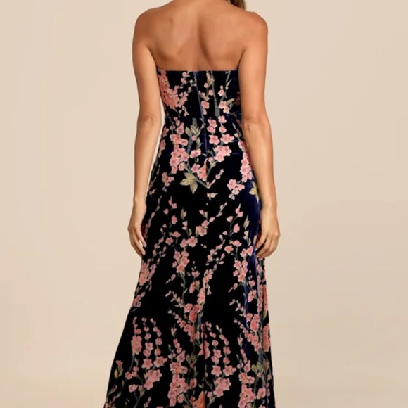 Lulus Bloom In Mind Navy Blue Floral Print Velvet Strapless Maxi Dress - Picture 3 of 4